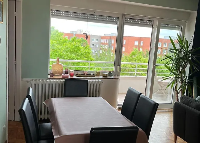 Lumineux Dans Le Centre Avec Balcon Daire Dunkirk